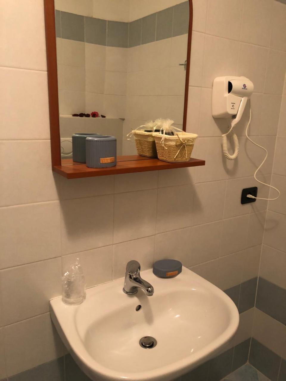 Hotel Nettuno Montecatini Terme Dış mekan fotoğraf